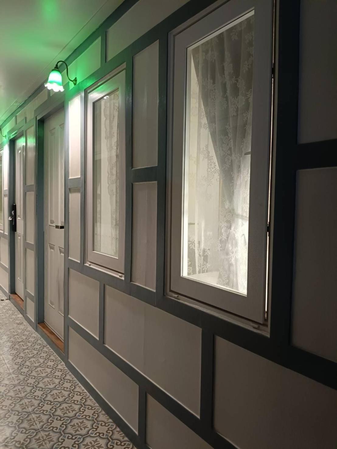 Baan Debtida Hotel Bangkok Kültér fotó