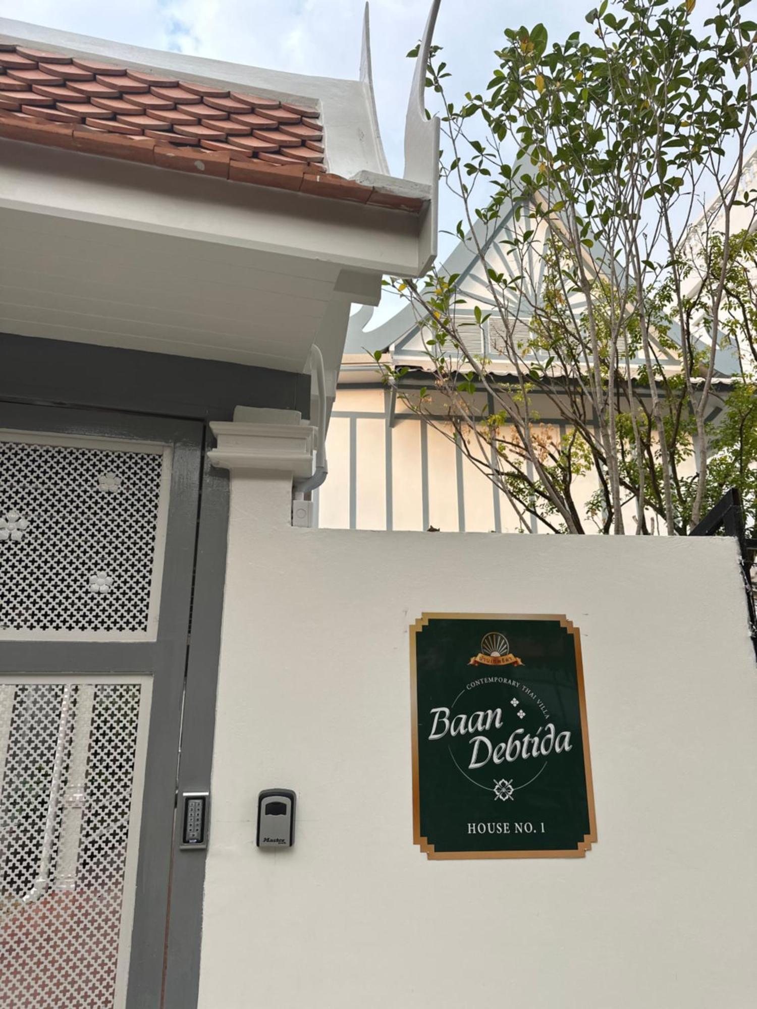 Baan Debtida Hotel Bangkok Kültér fotó
