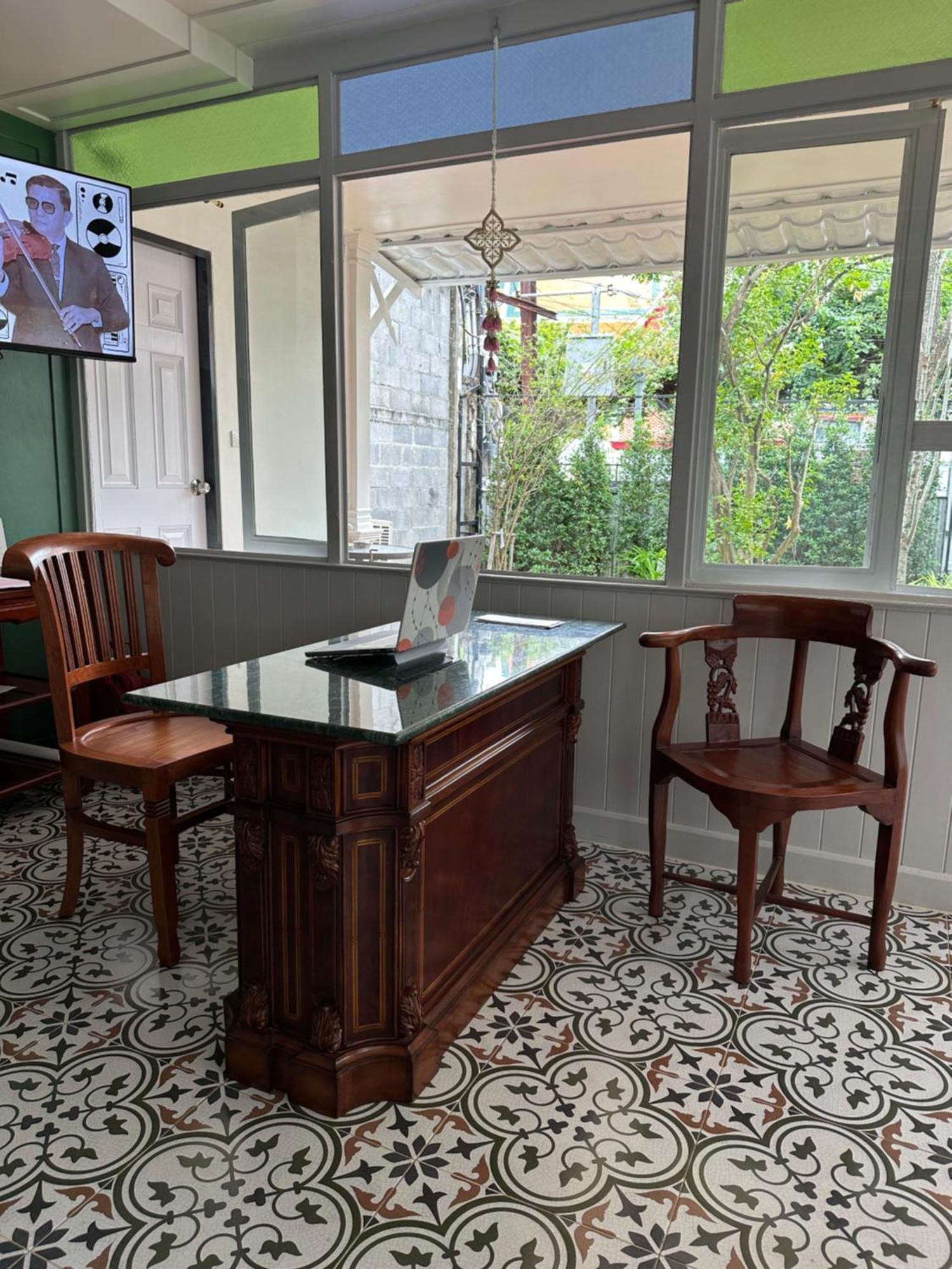 Baan Debtida Hotel Bangkok Kültér fotó