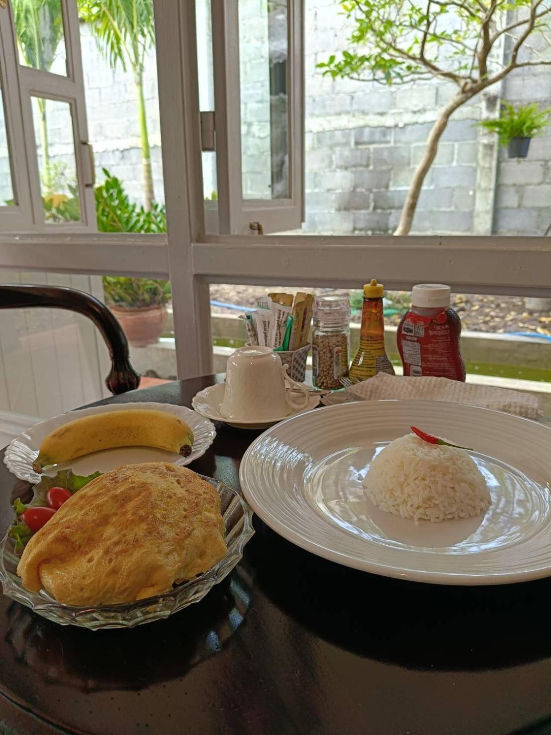 Baan Debtida Hotel Bangkok Kültér fotó