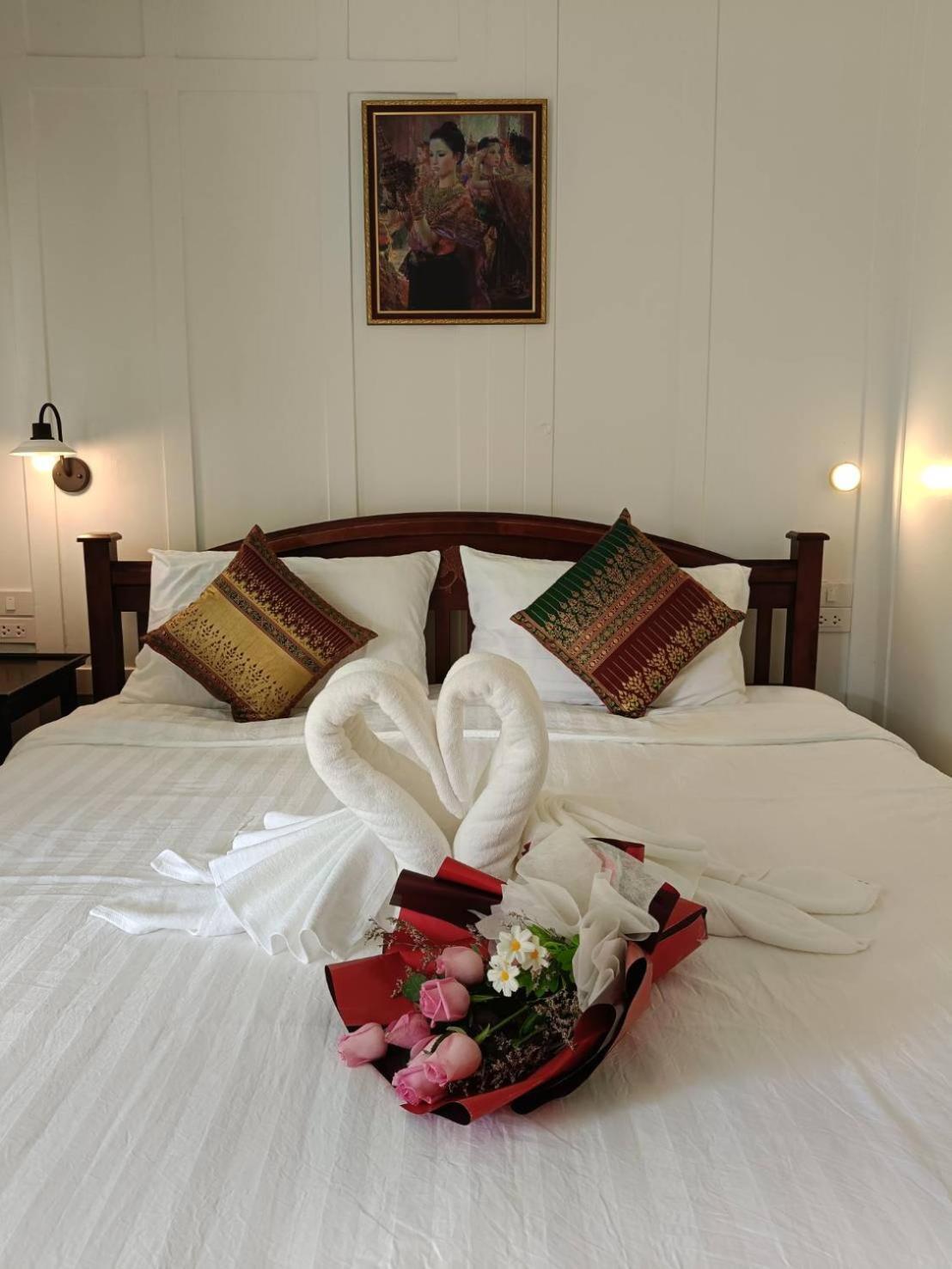 Baan Debtida Hotel Bangkok Kültér fotó