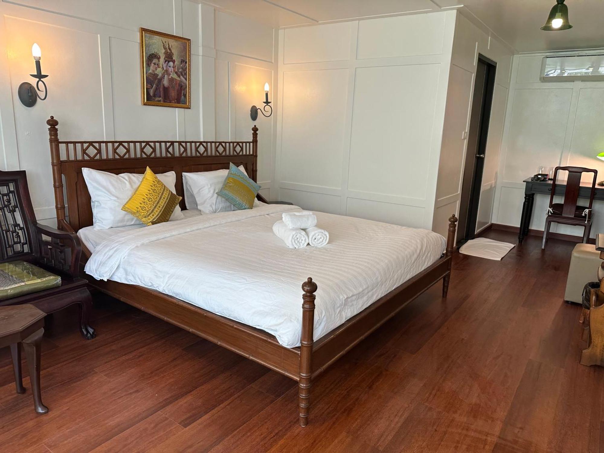 Baan Debtida Hotel Bangkok Kültér fotó